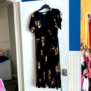 Black velvet lady’s flattering dress